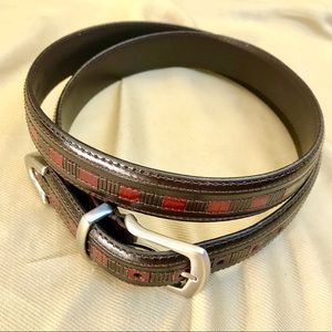 Men’s leather belt, excellent condition, sz 40